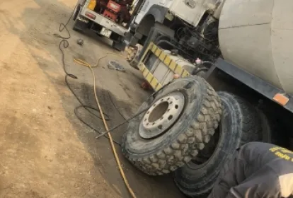 Chuyên mua bán vỏ cũ vá xe lưu động 0902,235,532