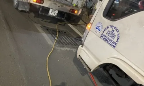 Vá vỏ lưu động,ngã tư chợ đình, thủ dầu một bình dương 0902.235.532