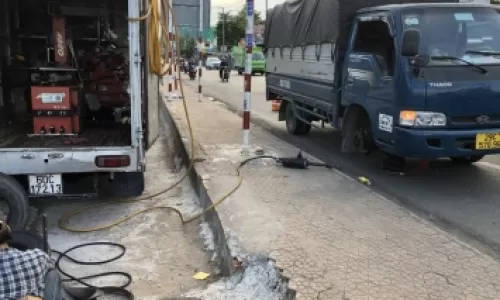 Chuyên mua bán vỏ cũ, vá vỏ lưu động bình dương 